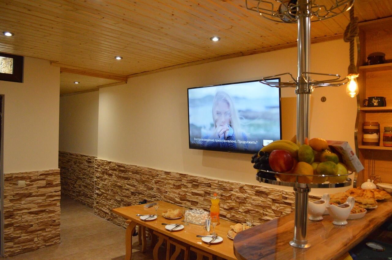 Отель Hotel Lion in Borjomi Боржоми